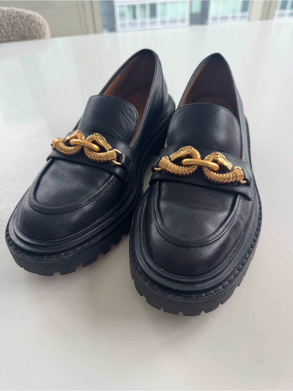 TORY BURCH Women’s Black Jessa Lug Sole Loafer, gold horsebit hardware, sz 6 1/2